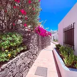 Ocean View Duplex - Club Atlantis In Puerto Colon Se16 Tatil Evi *