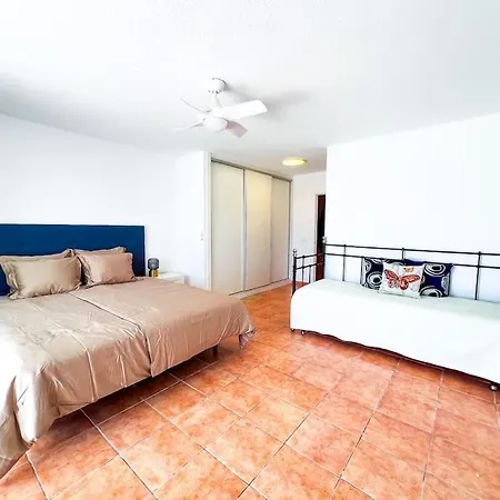 Ocean View Duplex - Club Atlantis In Puerto Colon Se16 * Costa Adeje (Tenerife)