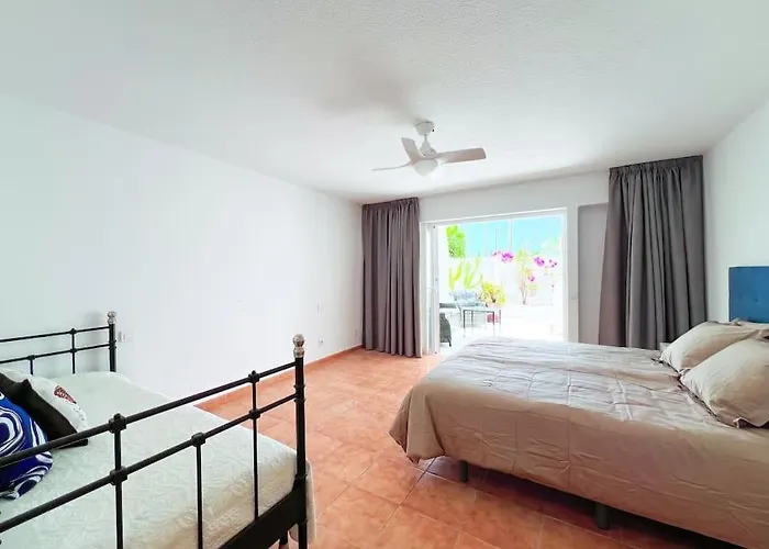 Ocean View Duplex - Club Atlantis In Puerto Colon Se16 * Адехе